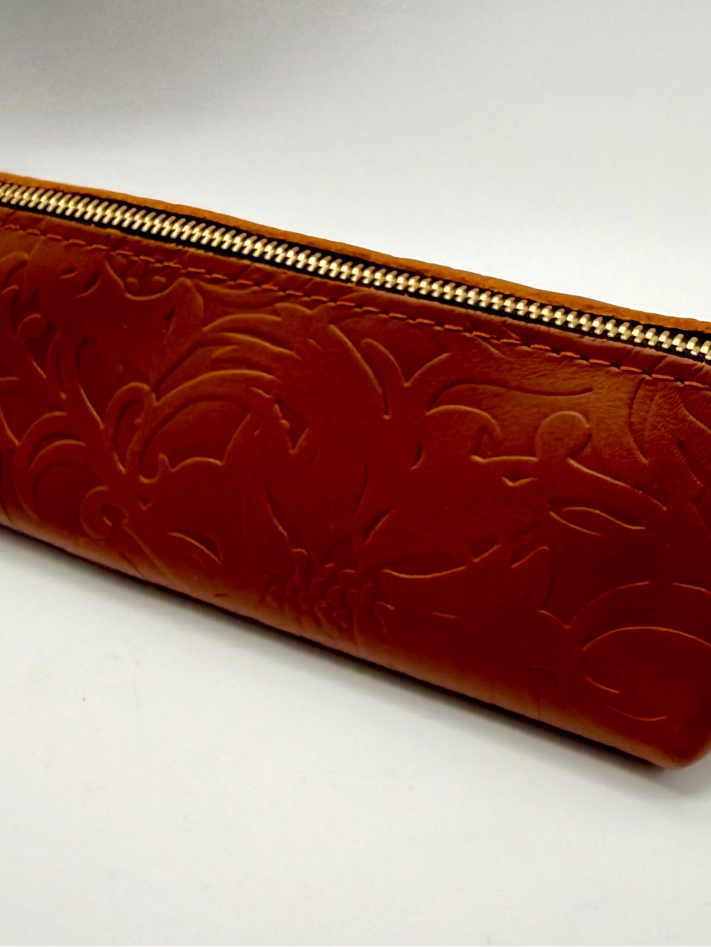 Portland Leather “The Sidekick Pouch” in color “Meadow” hand tooled embossed